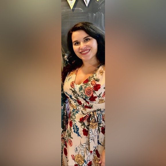 Promesa Floral Long Sleeve Wrap Dress - Picture 3 of 11